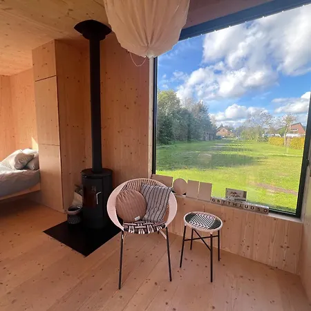 Aldoerrum Hoevelogementen アパート