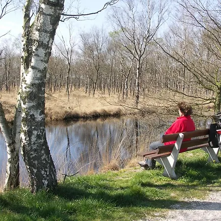 アパート Aldoerrum Hoevelogementen