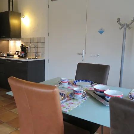 Aldoerrum Hoevelogementen アパート